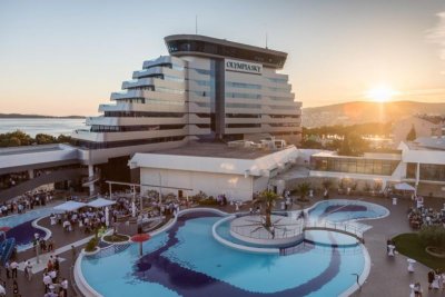 Otevřen nový luxusní hotel "Olympia Sky" v letovisku Vodice