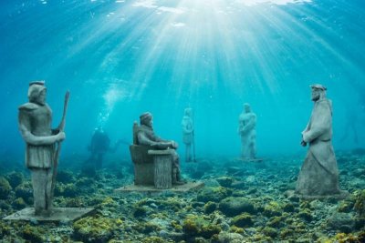 Nová atrakce pro potápěče: podmořská "Křížová cesta" u Trogiru